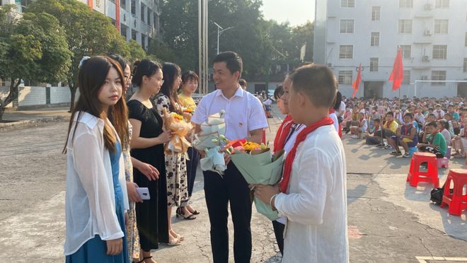 桃源县三阳港镇中心小学举行2022年秋季开学典礼