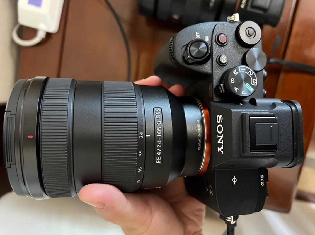 索尼a7m3和索尼a7r3到底哪个好,测评来了