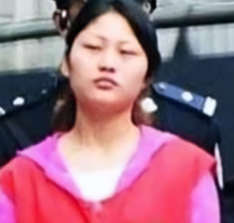 "分尸4人"马艳红,庭审编瞎话,多活1000天,行刑前:想见孩子