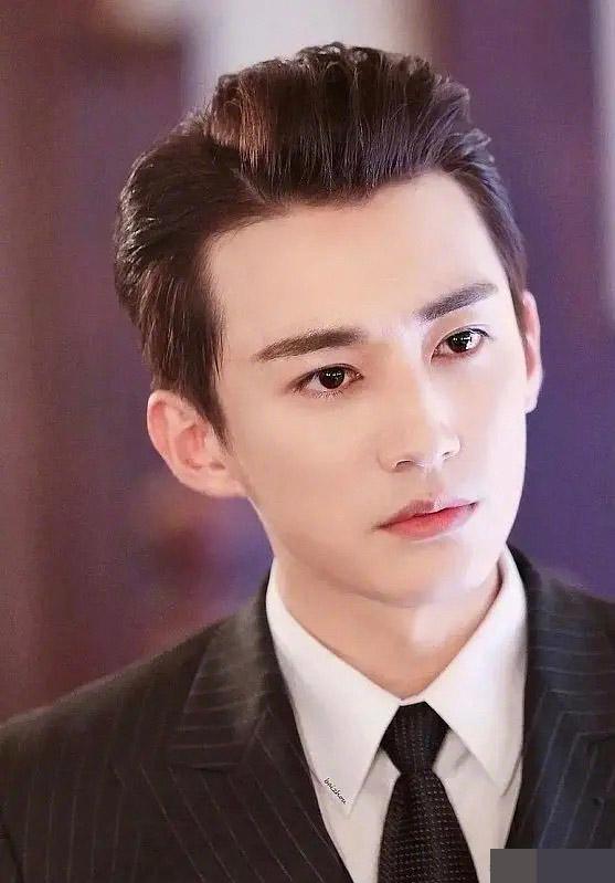 刘学义:我曾短暂地胖了一下,网友看照片:咋连耳朵都胖了呢?