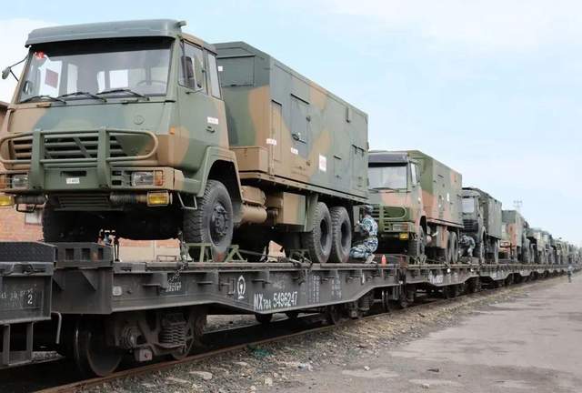 一辆军车的最高敬意!川藏线汽车兵,途经此地必会减速鸣笛