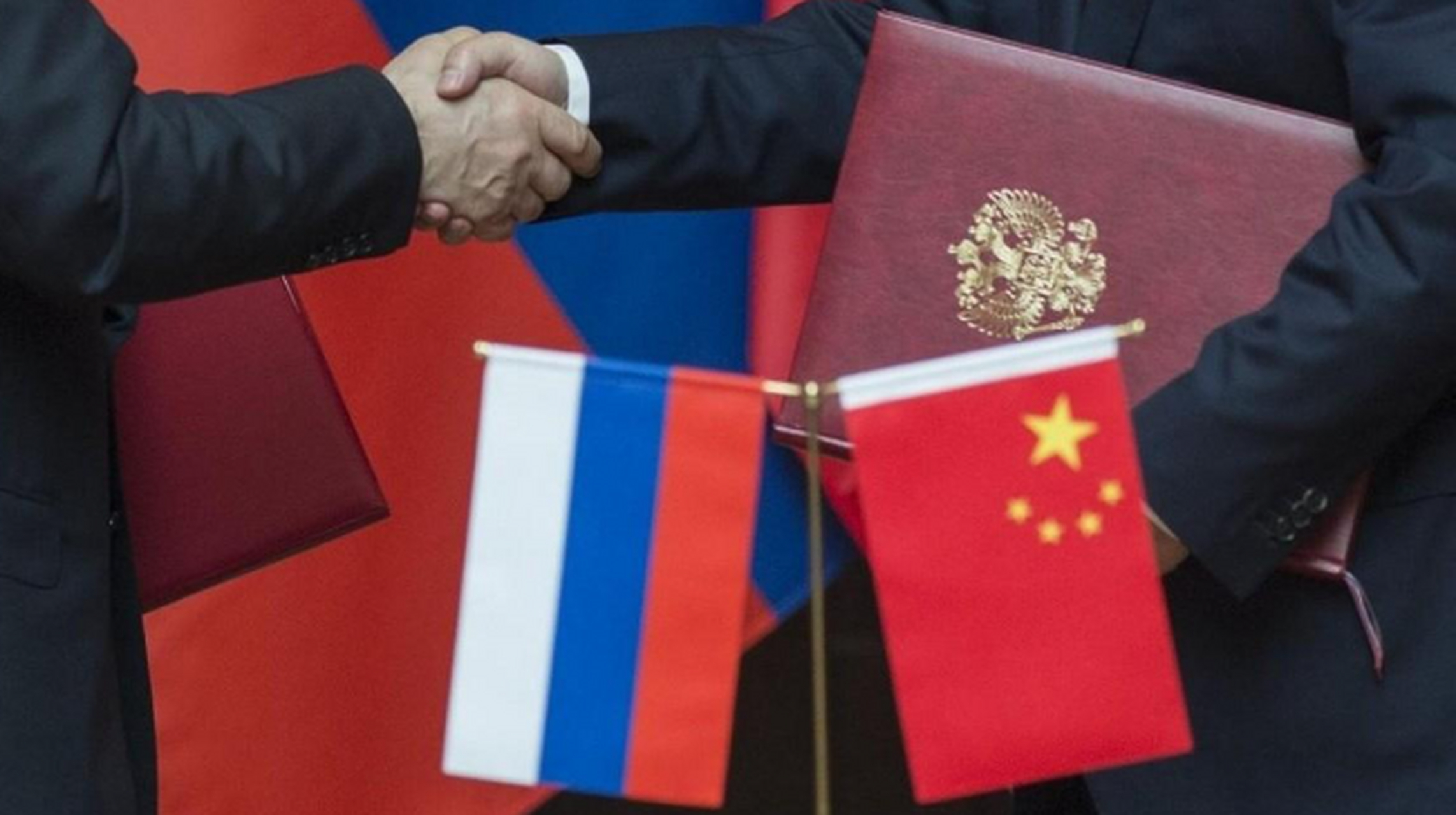 近段时间,中国和俄罗斯的石油贸易出现反常一幕,中方减少了俄罗斯石油