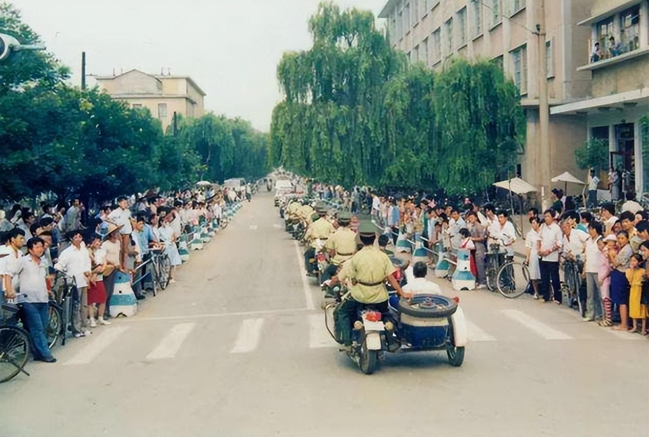 纪实:南充特大轮奸杀人案:01年,4名歹徒残忍程度,令人发指!