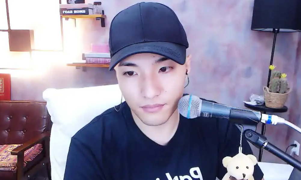 网红"油王"田一名塌房了?软饭硬吃,被单亲妈妈控诉骗钱骗感情