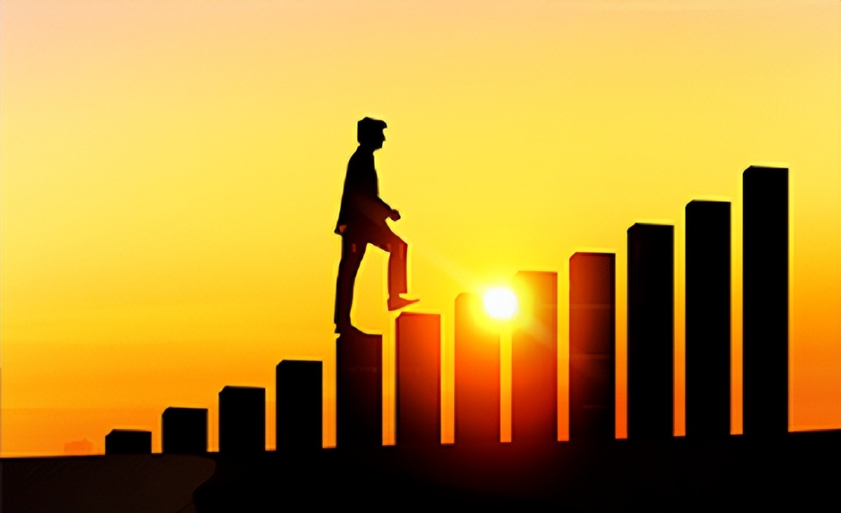 纪实:"军老虎"张阳,落马前痛斥贪污行为,落马后畏罪自杀