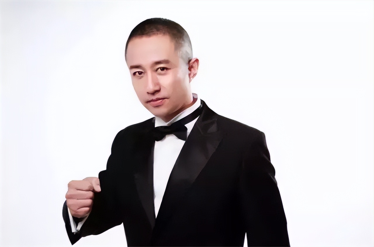 郭晨冬曾披露离开武林风真相落泪:我要养活拳手,我亏欠河南台