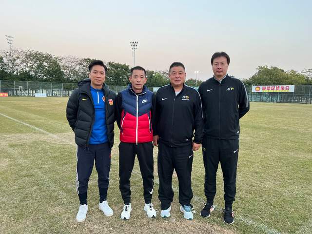 徐弢和他的"守门员之家"梦