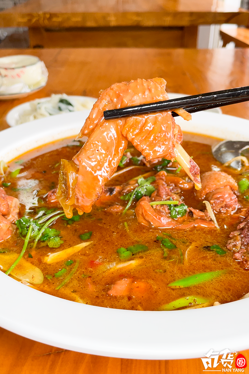 南召美食之白土岗辣子鸡,熟悉的味道!