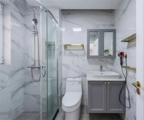 出租房卫生间装修省钱攻略(装修费用明细)