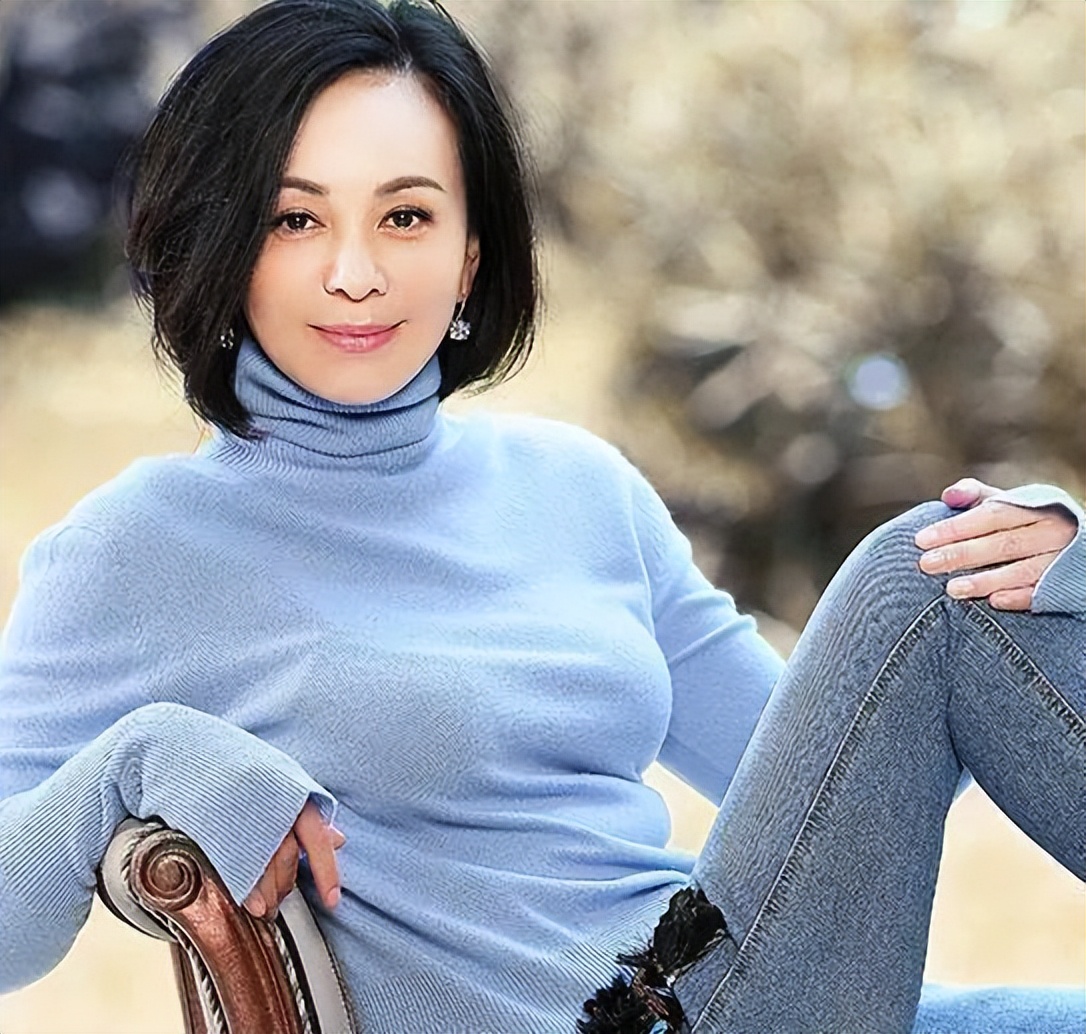 "中年美妇"王琳:五十三岁的年纪,三十岁的长相,二十岁的身材