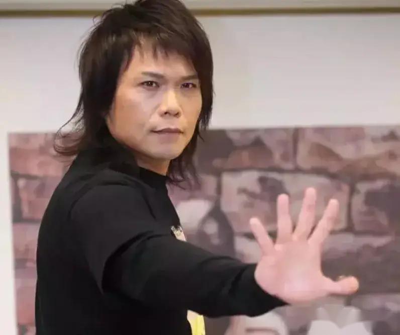 伍佰绝无仅有揭秘神奇之道多年未出新歌成功秘诀解密