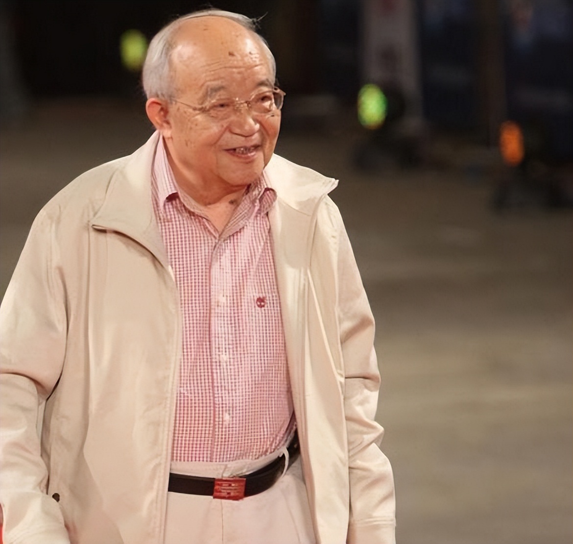 著名作词家乔羽病逝,谷建芬曝几天前最后通话,李双江吕继宏痛悼