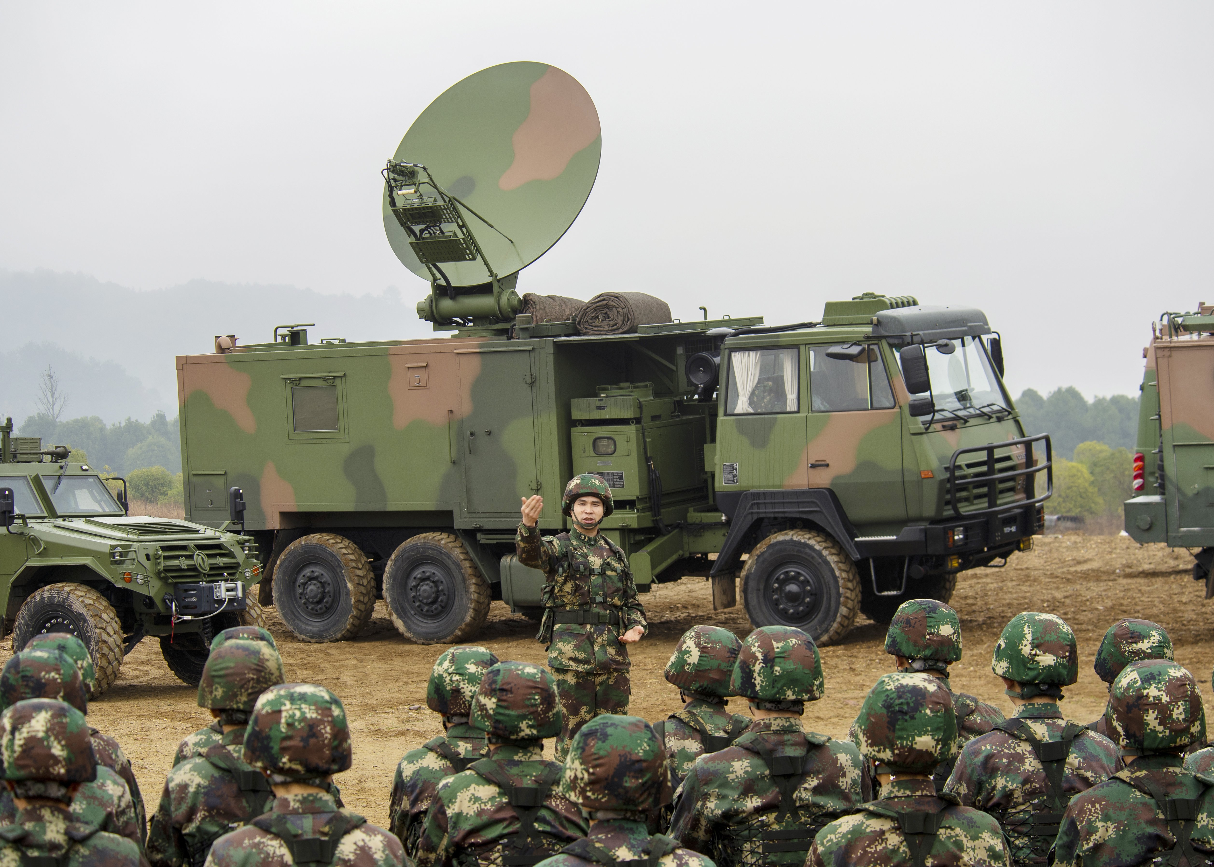 阳光里,奋进的中国士兵——火箭军某团班长俞细文学习践行党的创新