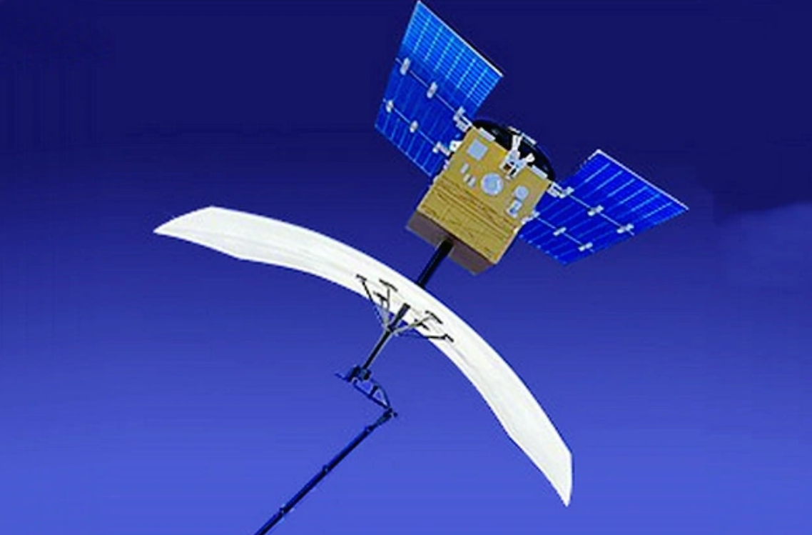 中国卫星拍摄美国航空母舰:甲板接缝清晰可见!齐鲁一号有多强?