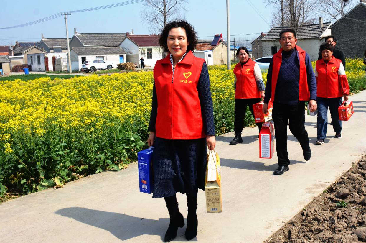 江苏盐城大丰区草堰镇:践行雷锋精神 共育文明之花