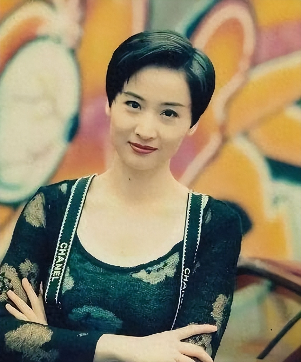 于莉:命运多舛的传奇女星