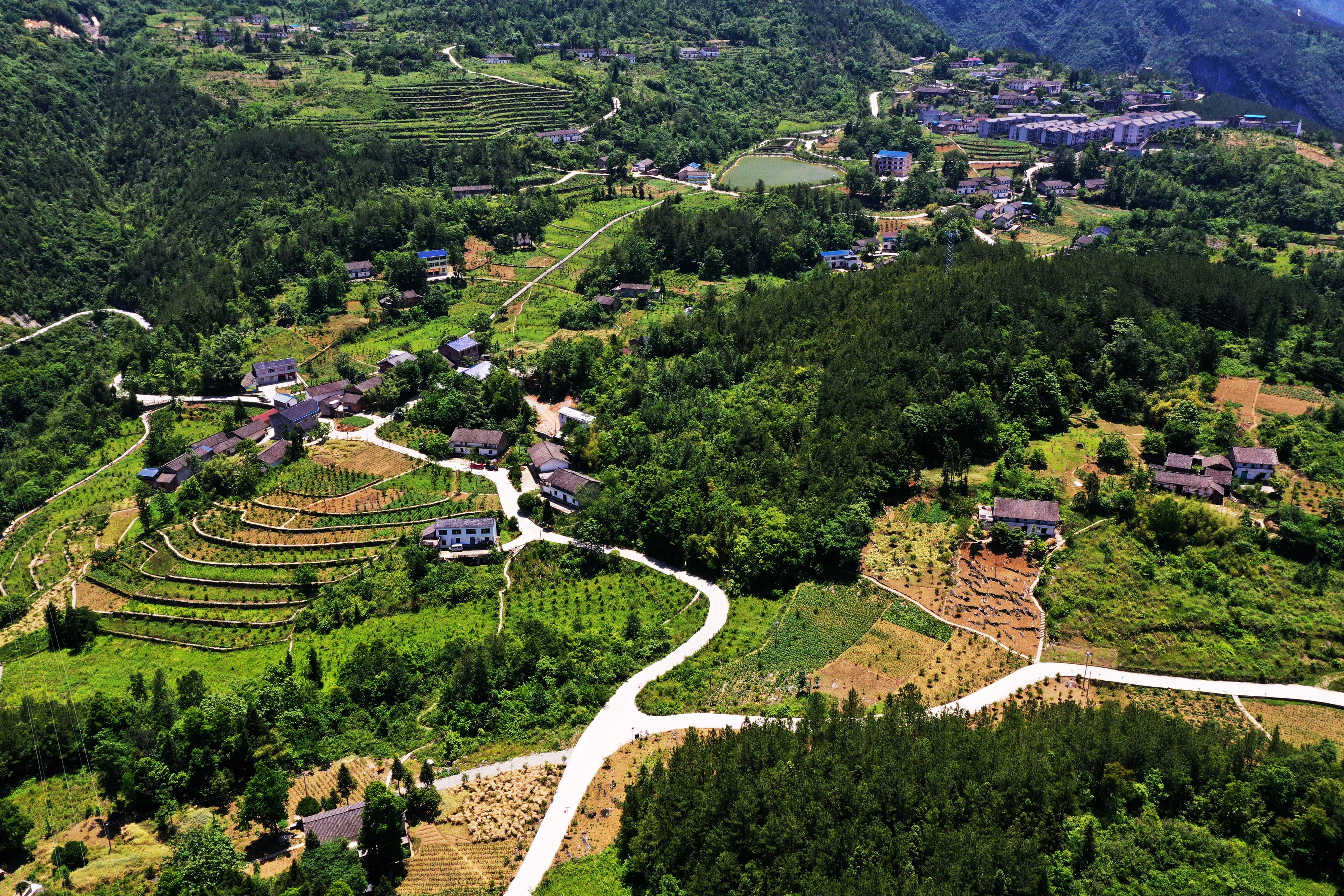 矿区变景区——一个三峡库区村庄的华丽蝶变(1)