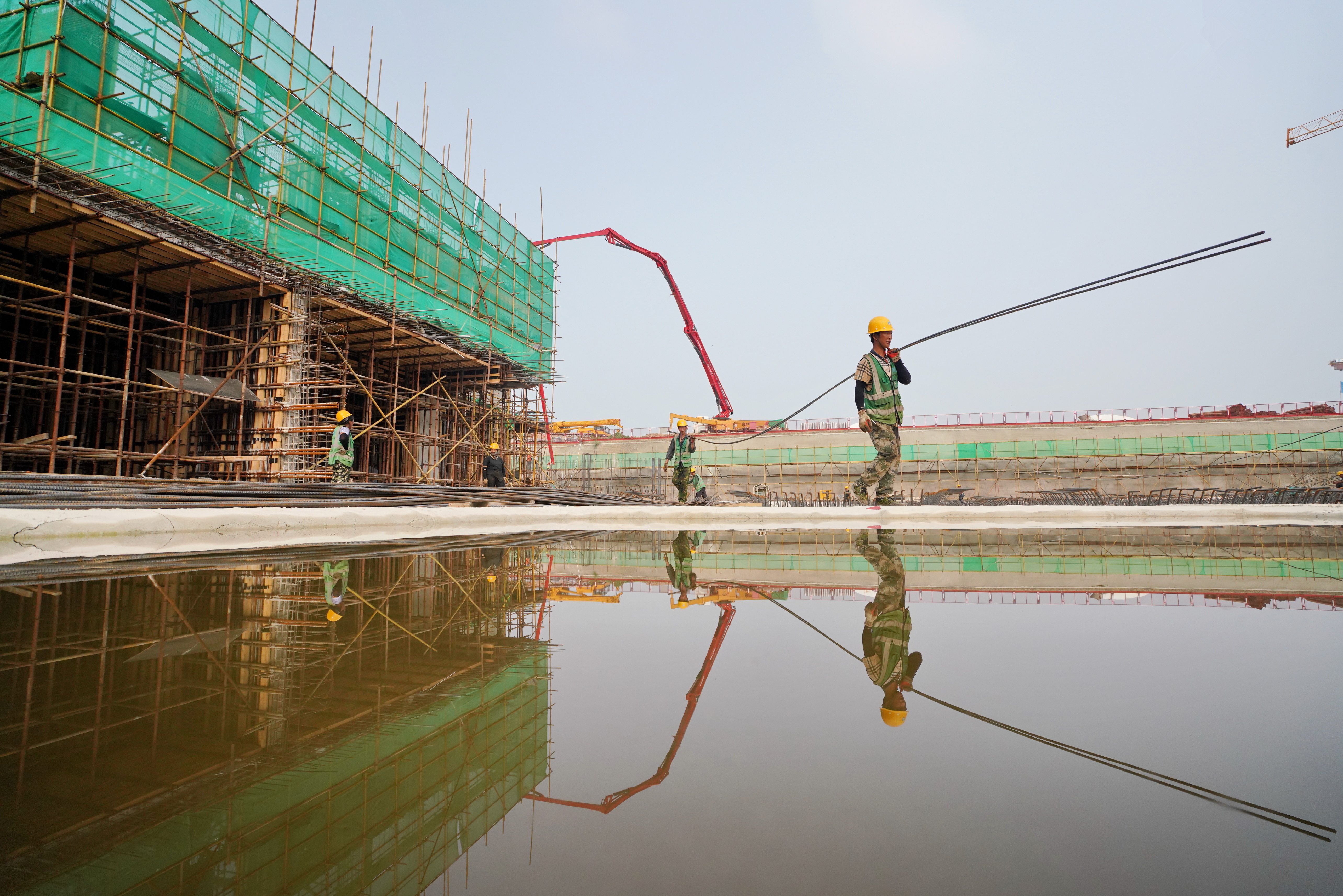 雄安新区:重点建设项目加紧施工