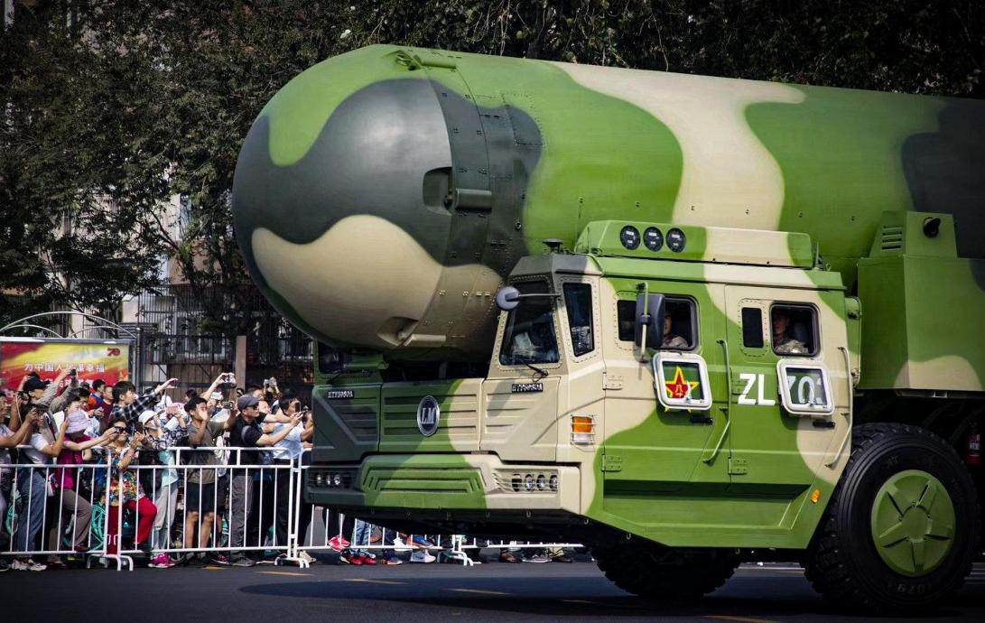 东风41洲际核导弹有多牛?16分钟到伦敦,全球洲际导弹震撼之力