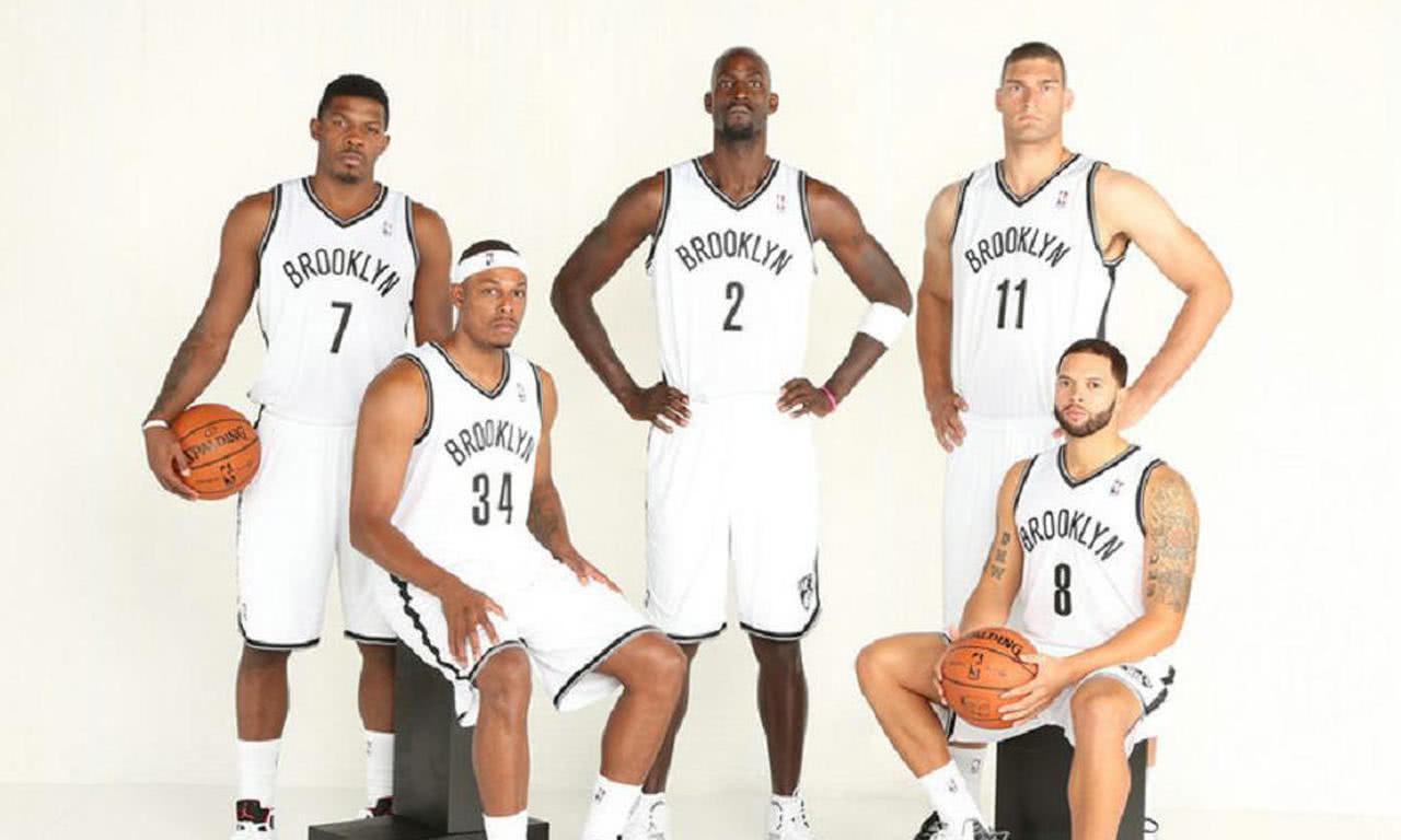 赌上未来!篮网队欲与哈登,欧文续约,或重蹈13年五巨头覆辙