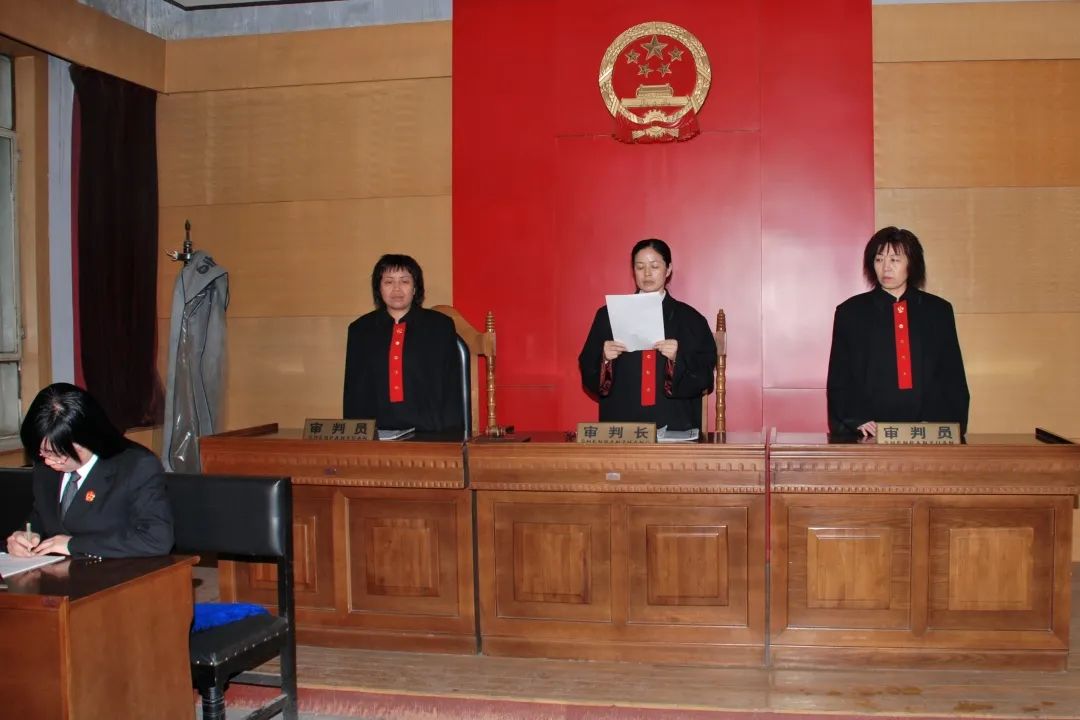 青丝成白发 守护正义心如磐 女法官杨宝珍29年的心路历程