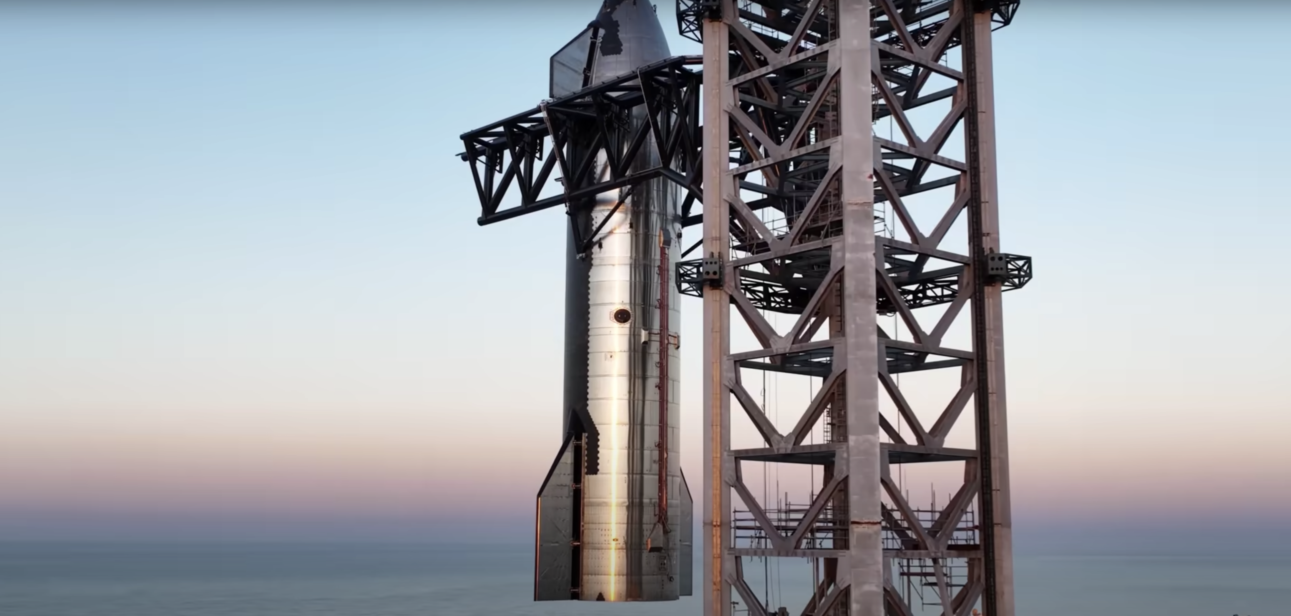 spacex的星舰首飞后爆炸,马斯克设想中的星舰是什么?