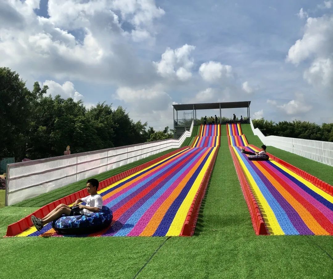 又双叒送门票!彩虹滑道,火山秀……快来这里享受缤纷国庆假期!