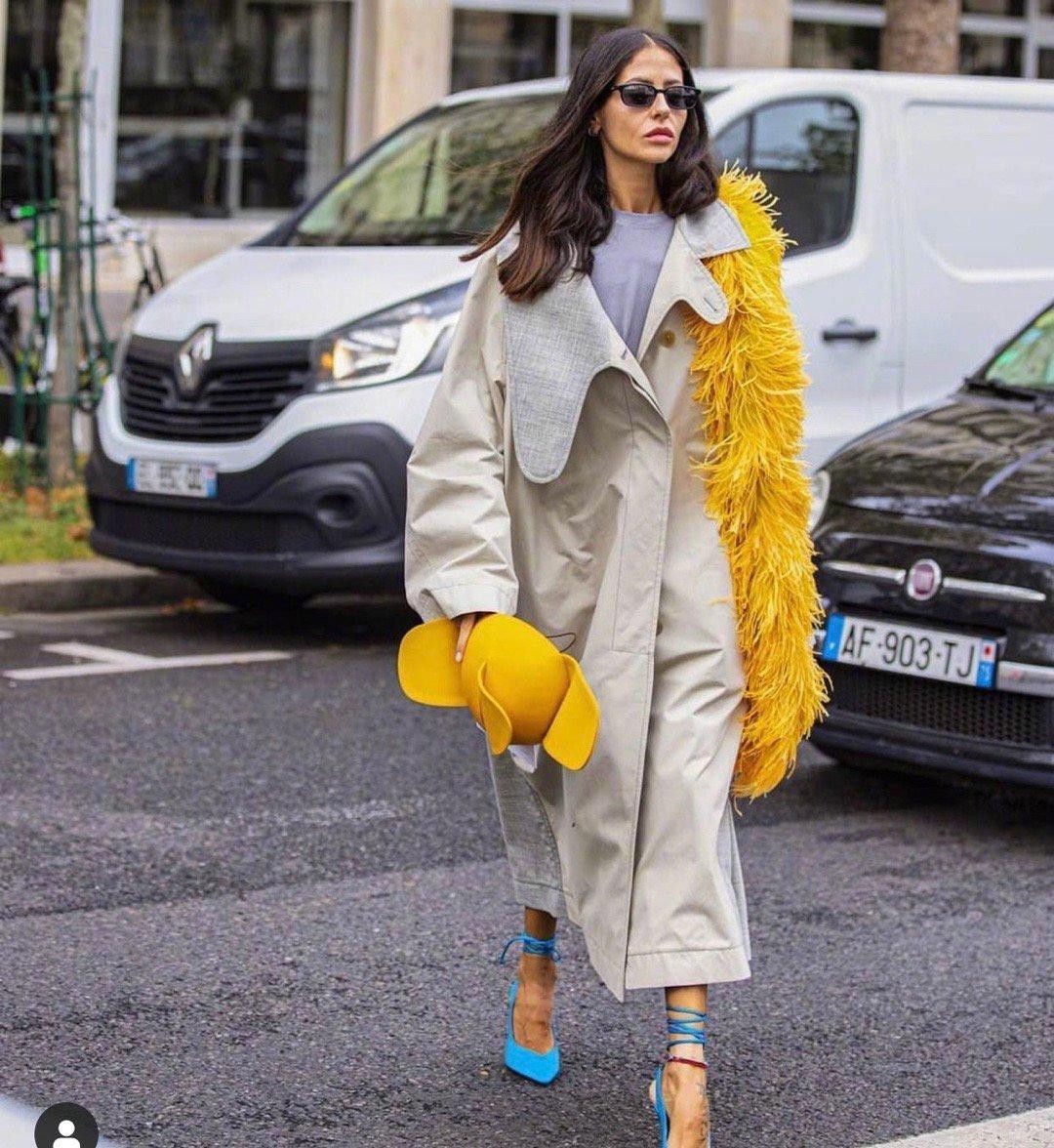 女人穿衣还是带点颜色好看,外国博主的亮色系穿搭,值得借鉴