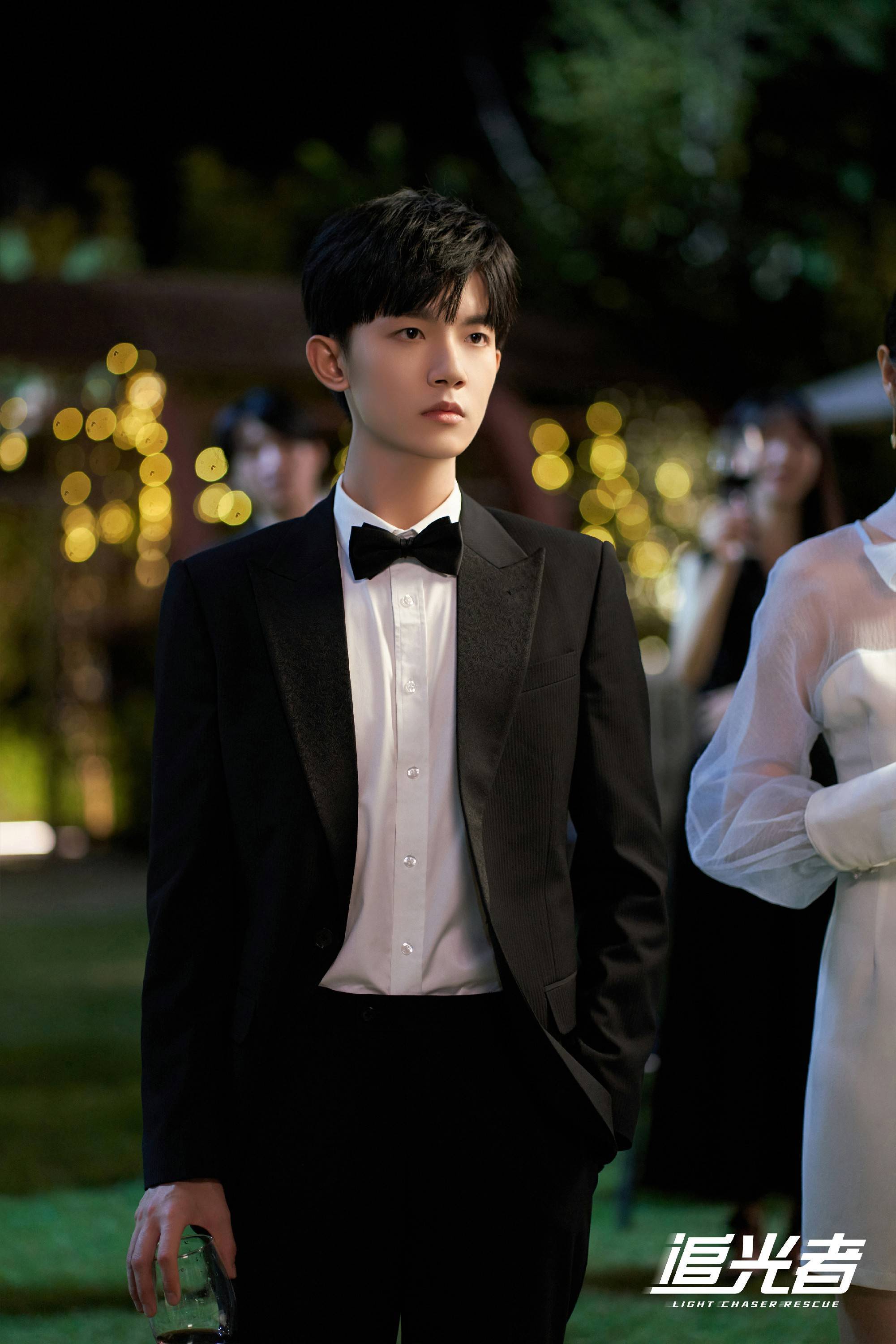 李明德《追光者》收官 追光少年终长成