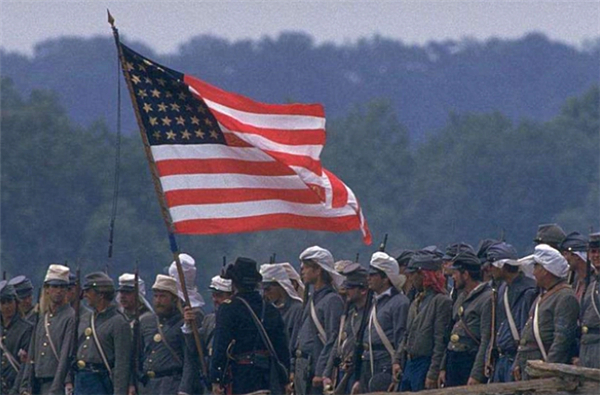 新中国成立后,八国联军中七国退还赔款,一国却扬言一分不还