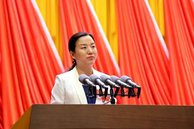 当选县长67天后,她拟提名为市委常委人选