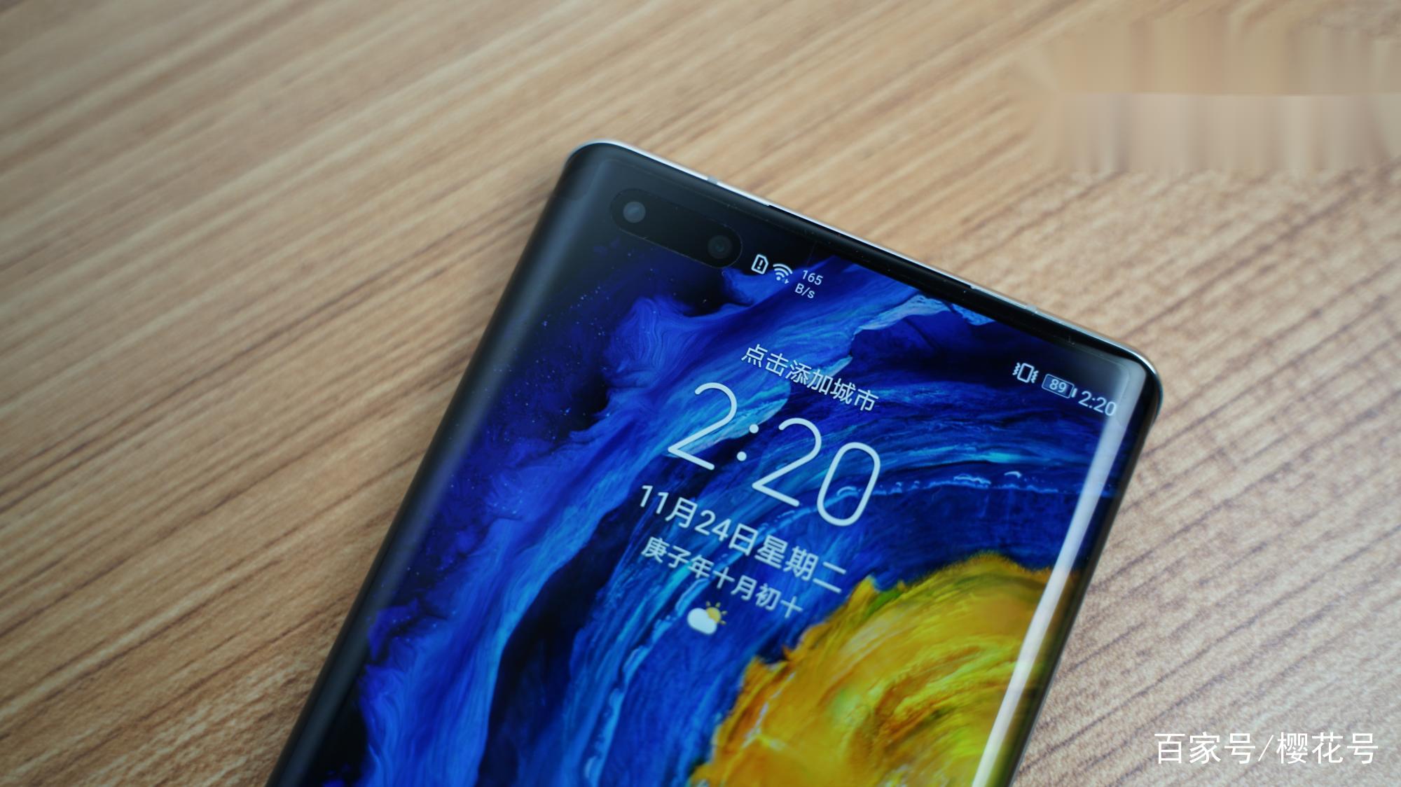 iphone14外观曝光!将采用三星和LG的微孔屏幕