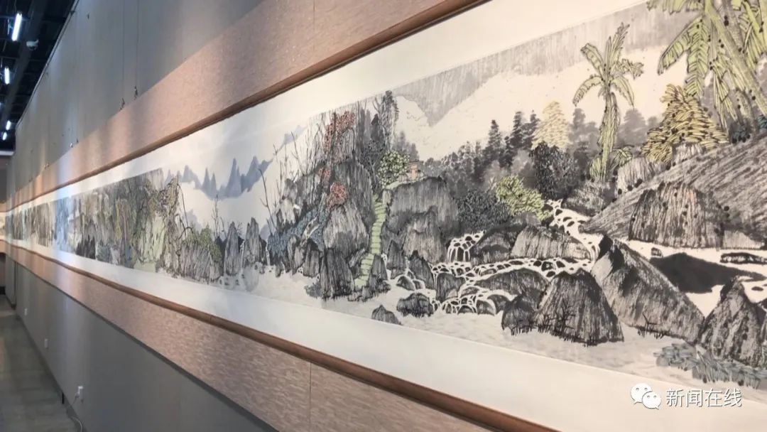 著名画家钟涛创作195米长卷《大美武宣锦绣百里图卷》