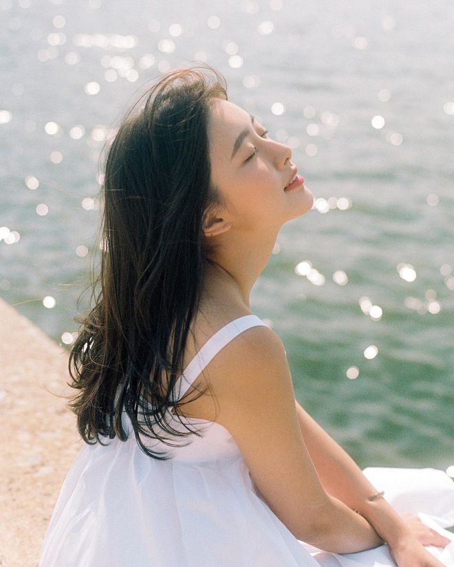 韩国烧酒代言模特37333531343937美照赏!