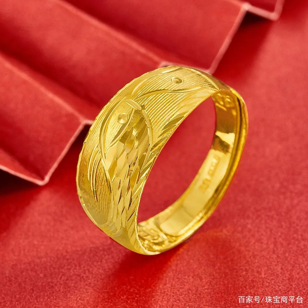厚重的黄金戒指一样容易变型(黄金戒指容易变形是不是太薄了的原因)