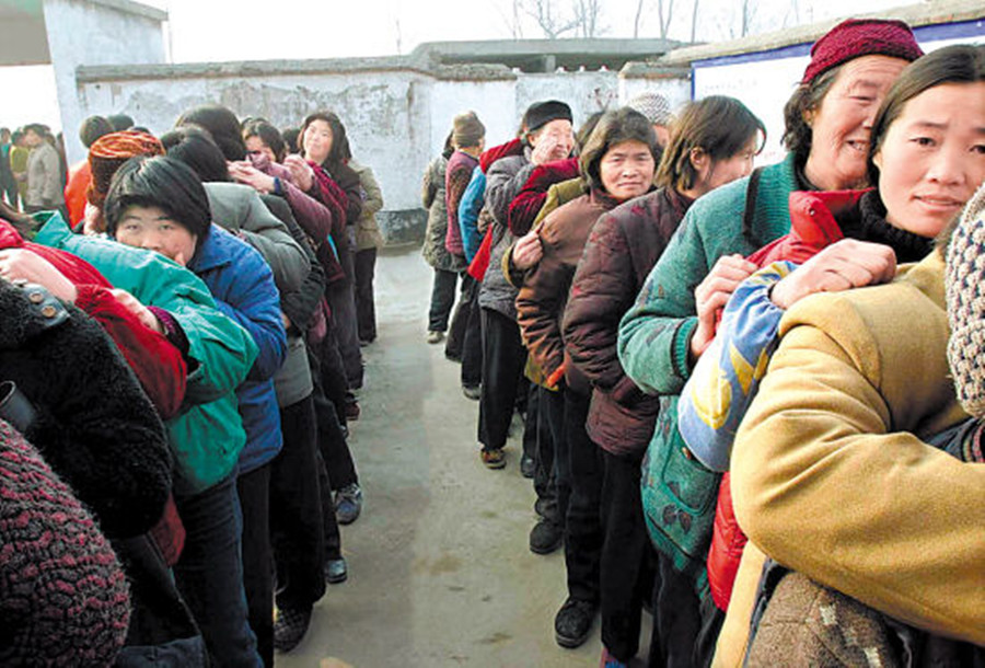 中国最早的艾滋病村,村民生活贫困,靠卖血为生,如今怎么样了?
