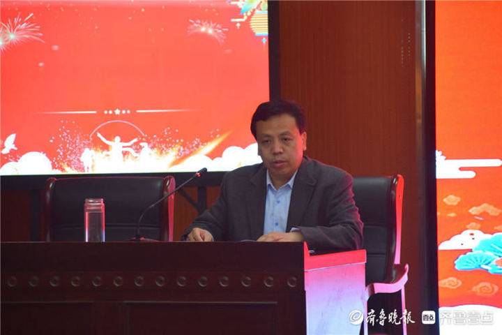 陽(yáng)信縣實(shí)驗(yàn)小學(xué)表彰“學(xué)榜樣 提質(zhì)量”優(yōu)秀教師(圖4) 陽(yáng)信縣實(shí)驗(yàn)小學(xué)表彰“學(xué)榜樣 提質(zhì)量”優(yōu)秀教師(圖4)