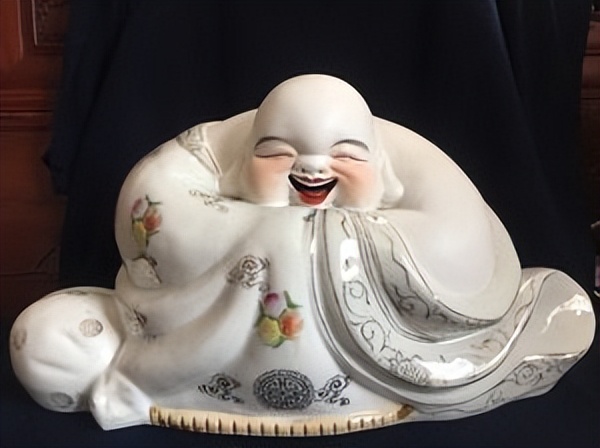 "瓷雕王国"中的大师·刘远长景德镇