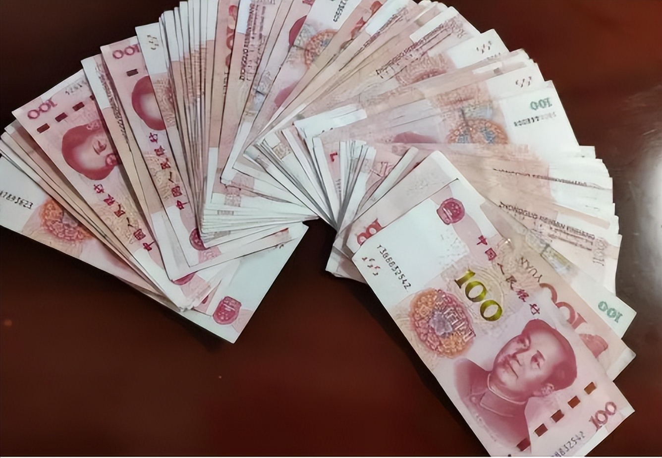 海南巨贪张家慧,身家高达200亿,因麻将桌上一句话暴露