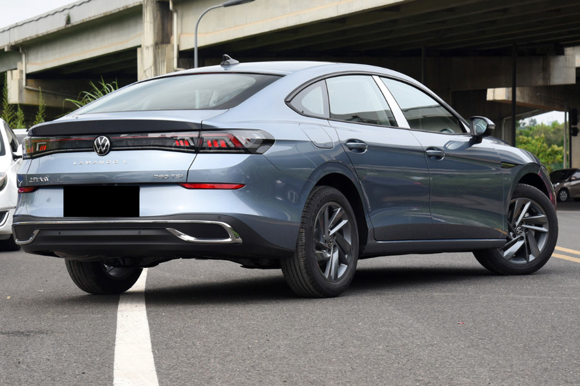 兄弟们,我也提车了,亲民"跑车"24款大众凌渡l 280tsi炫辣版~~  一开始