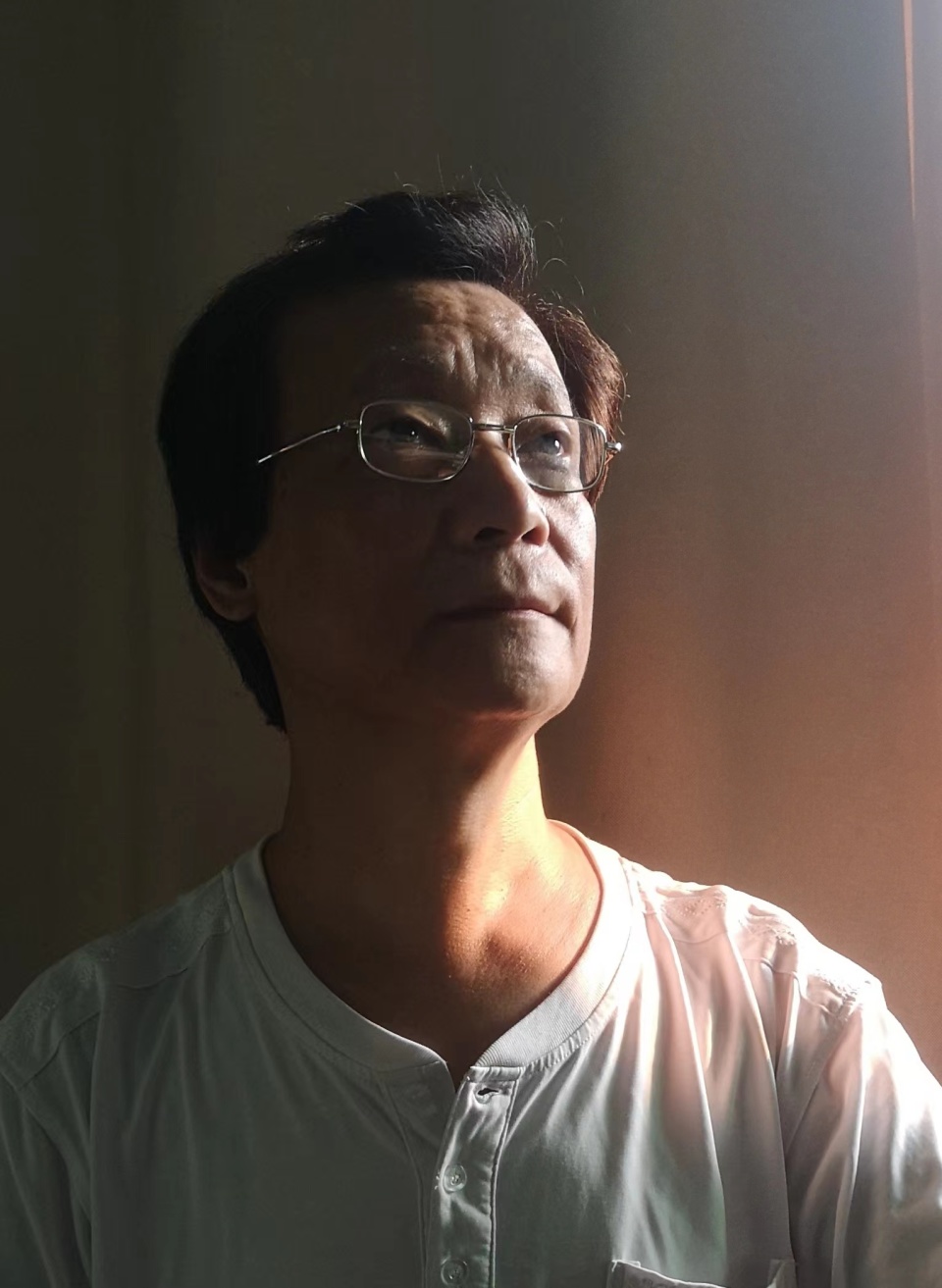 「百年传承」闪耀中华·虎啸生风——画家向明艺术作品展