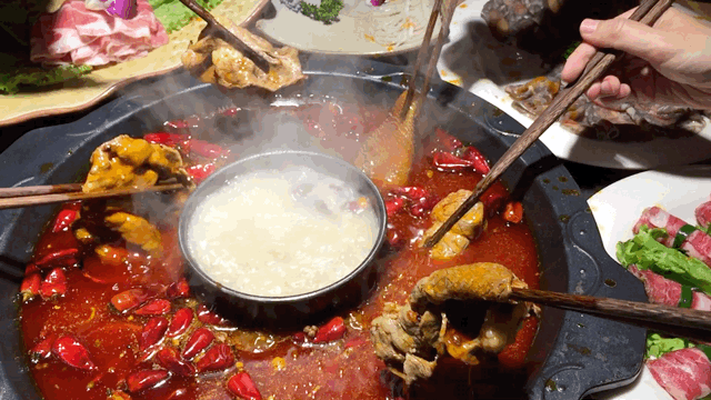 俗话说的好:长肉的时候,没有一顿火锅,烤肉,撸串是无辜的. .