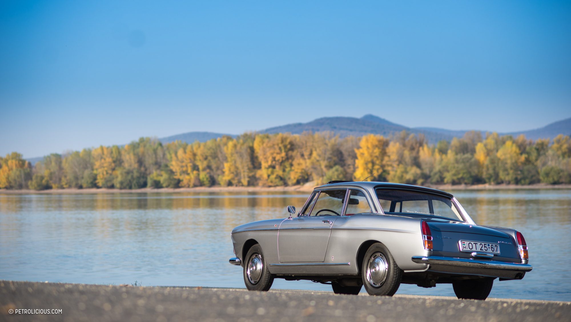 标致404轿跑车 意大利激情融汇法兰西优雅