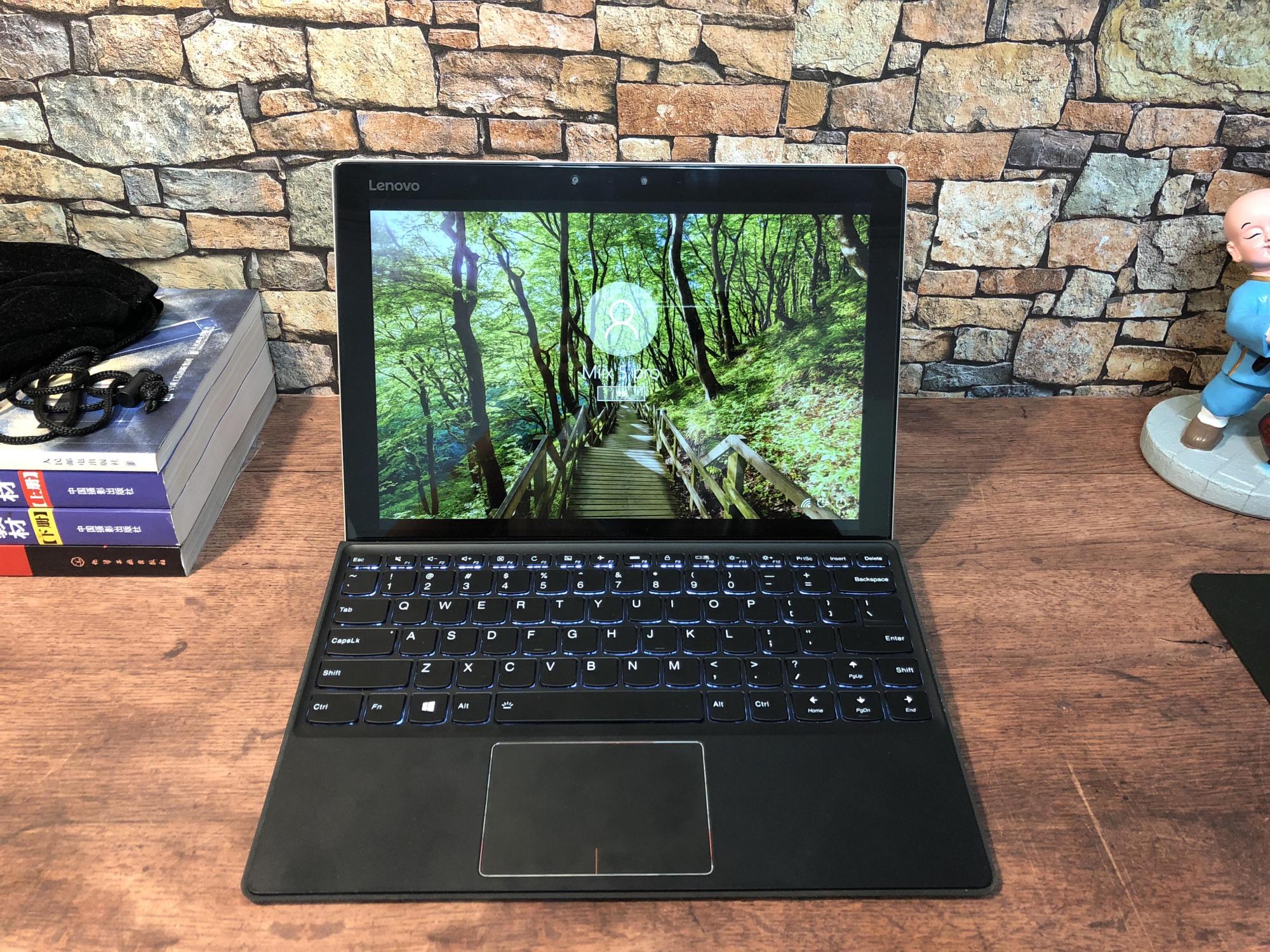 联想 miix 5 pro(miix720)二合一平板电脑,办公娱乐首选