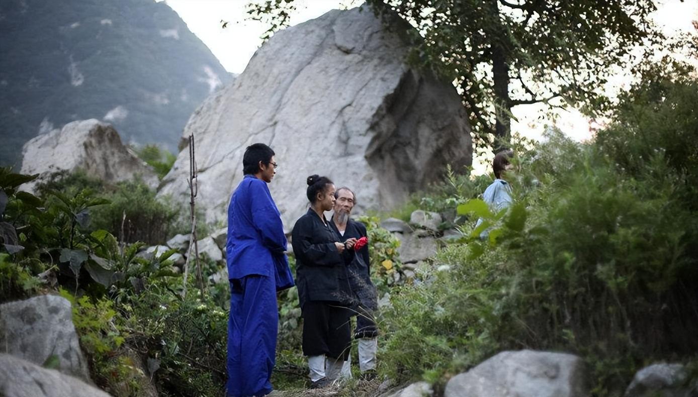 14年一姑娘隱居終南山還沒有修道成仙卻敗在了山上的房租上