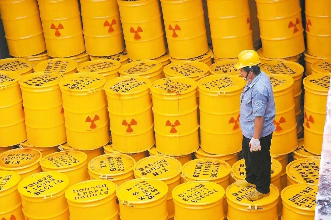 几十万吨的核废料倾倒海洋,日本为什么变得如此焦躁不安?