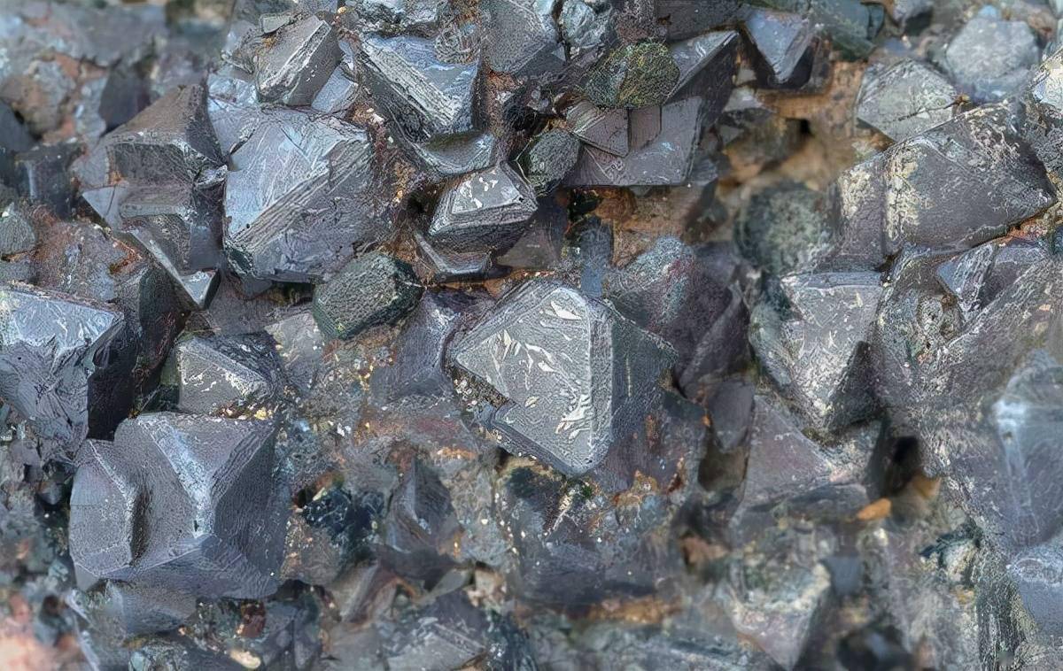 坐拥全球规模最大的铁矿,玻利维亚想要卖给中国,我国为何拒绝?