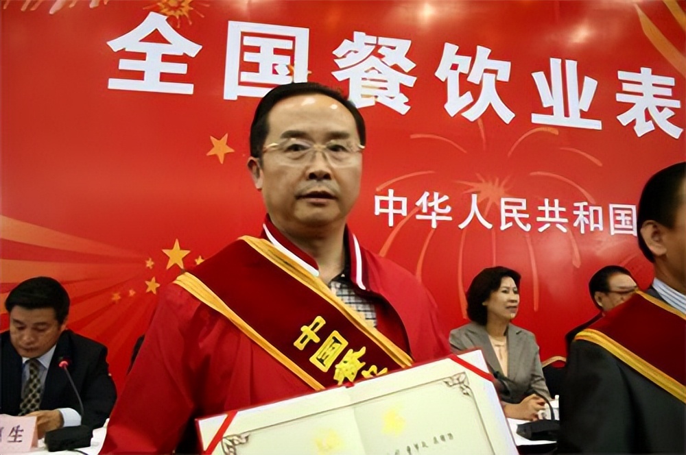 曾经年营收15亿的大娘水饺"引狼入室",被资本"啃得皮都不剩"