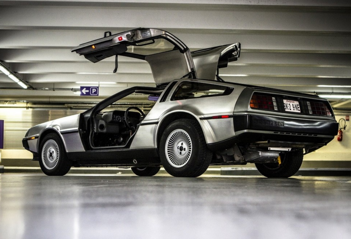 情怀的味道?dmc全新车型预告图发布,有望年内发布