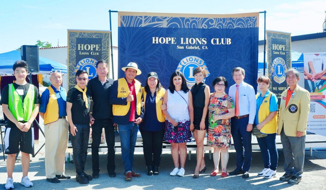 周萍博士,丁言愉会长率圣盖博希望狮子会成功举办义诊游园会